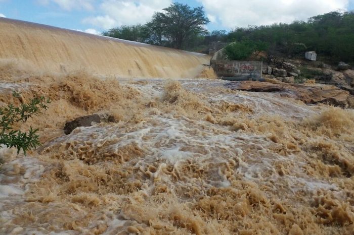 Aesa alerta população para risco de banho no Rio Paraíba na região do Cariri