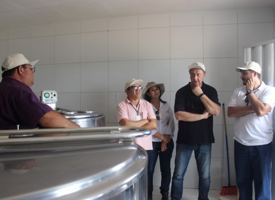 Assessor técnico do FIDA visita produtores de caprinos no Cariri paraibano