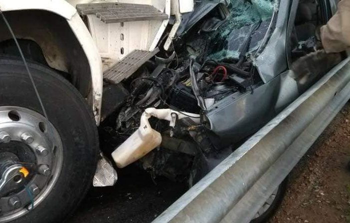 Colisão entre carreta e carro de passeio faz duas vítimas na BR 104 no Cariri
