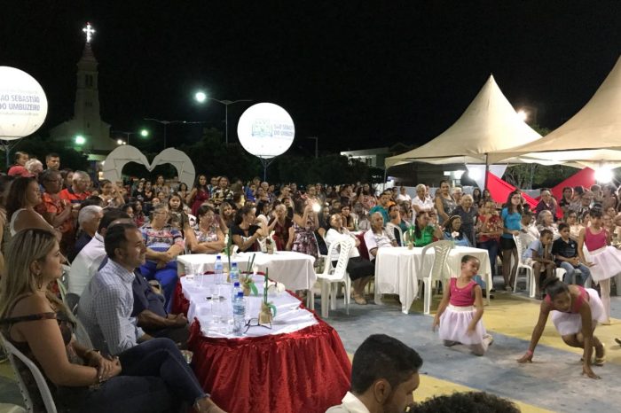 Prefeitura de São Sebastião do Umbuzeiro homenageia mães com grande festa